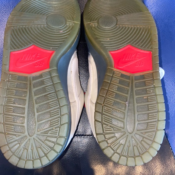 Dorothy SB Dunk - Picture 10 of 10